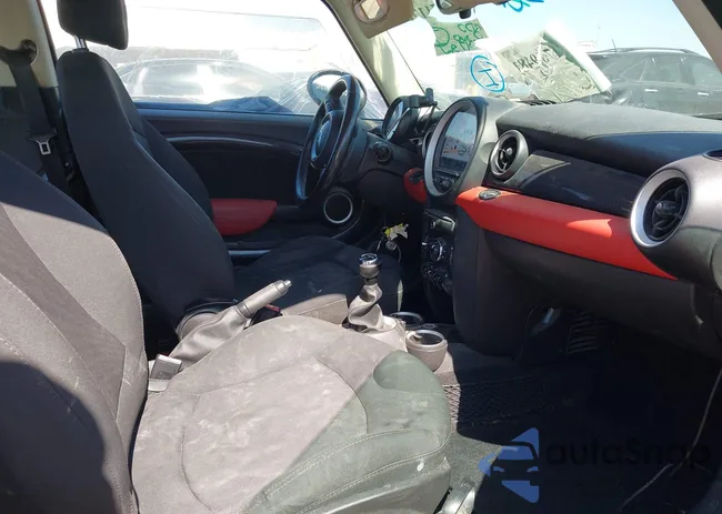 WMWSV3C58CTY26176: 41769481