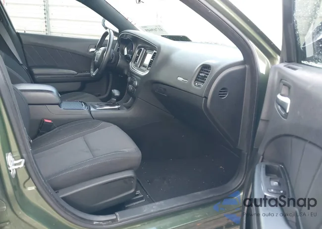 2C3CDXBG0KH589395: 41769609