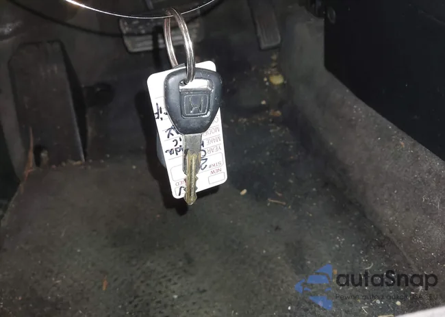 1HGEM22992L051968: 41769915