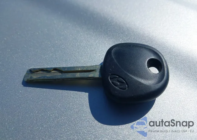 KM8JTCAF1FU967214: 41769365