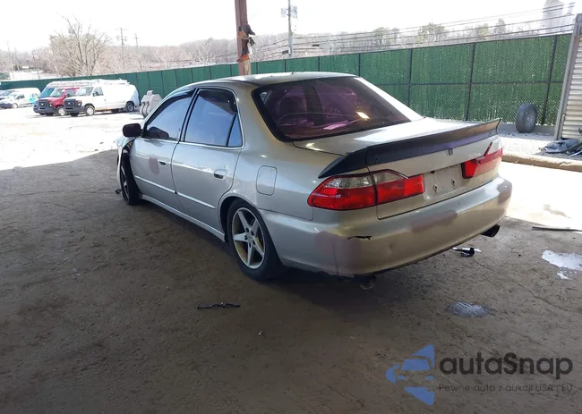 1HGCG1656WA074223: 41770701