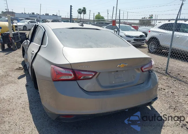 1G1ZD5ST8NF141153: 41770139