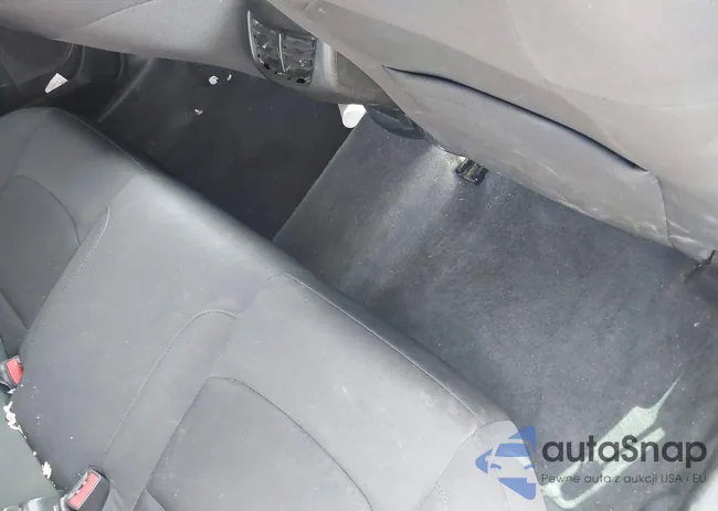 1G1ZD5ST8NF141153: 41770139