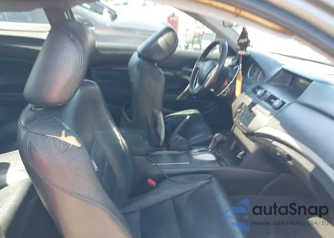 1HGCS22829A007353: 41771838