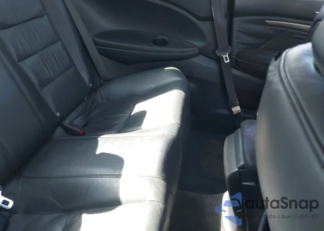 1HGCS22829A007353: 41771838