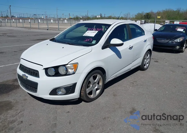 1G1JE5SG8D4171647: 41772589