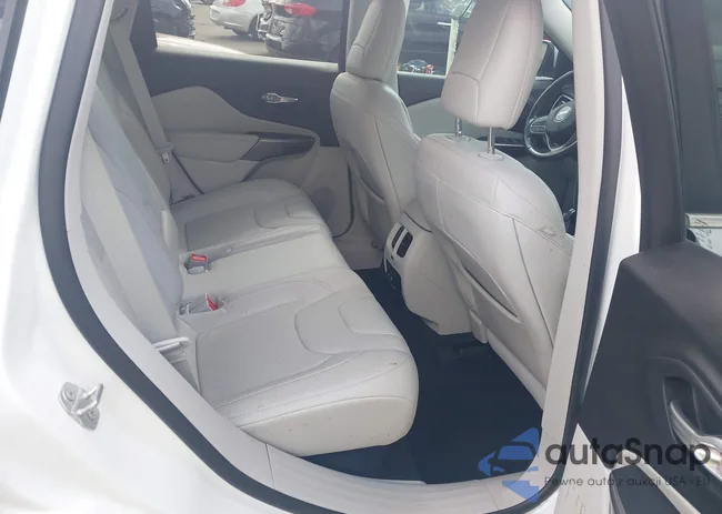 1C4PJMDX8LD544589: 41772901