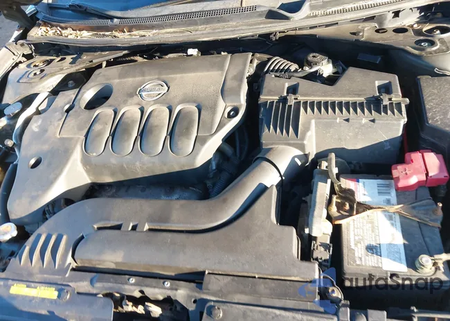 1N4AL2AP6AN428748: 41772152