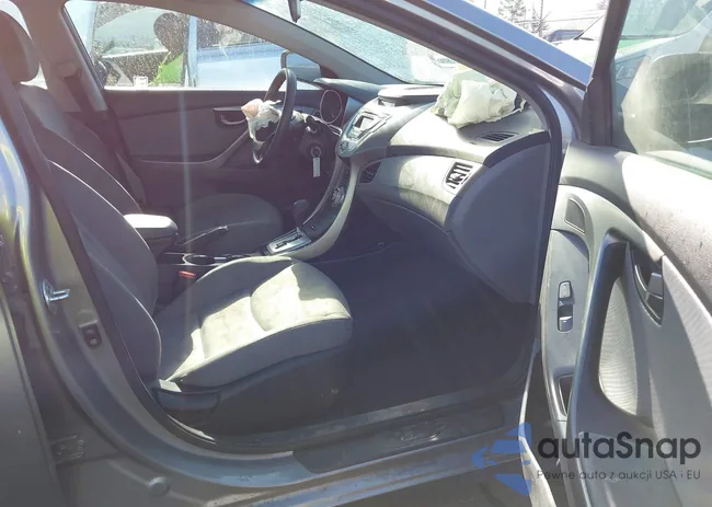 KMHDH4AE8CU235928: 41773640