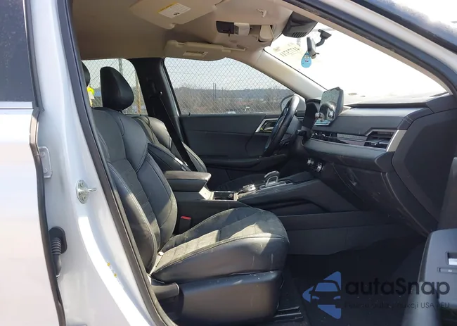 JA4J4UA80NZ033078: 41773711