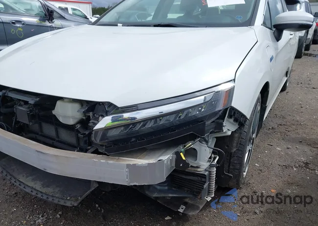 JHMZC5F38JC001957: 41773906