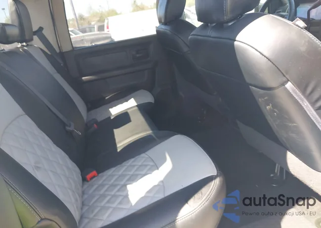 3C6UD5CLXCG301343: 41774454