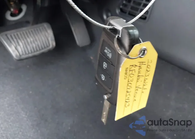 KMHRC8A39PU272664: 41774471