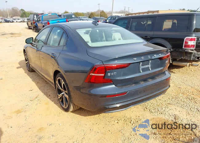 7JRL12FL9RG294057: 41775597