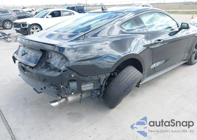 1FA6P8TH2M5140071: 41775674