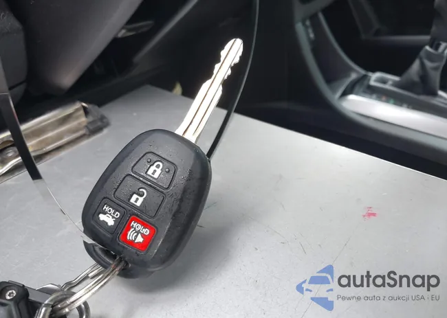 2T1BURHE4GC582783: 41775898