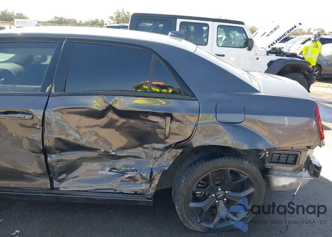 2C3CCAAG6PH657837: 41775170