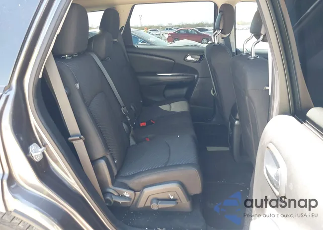 3C4PDCABXHT670822: 41776139