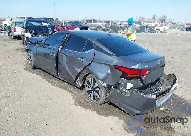 1N4BL4DVXMN392836: 41776386