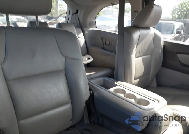 5FNRL5H91EB136452: 41777428