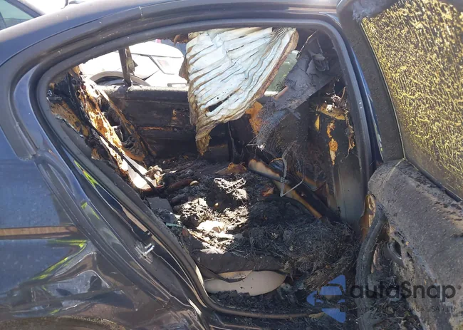 WBAVB13526KR57365: 41778619