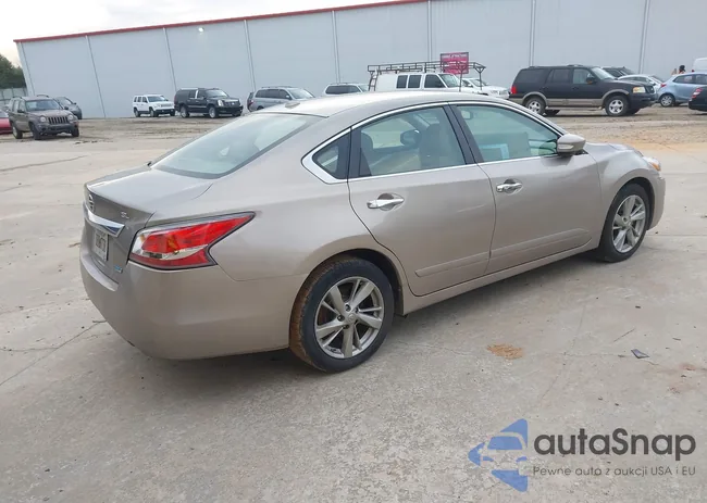 1N4AL3AP3EC164847: 41779078