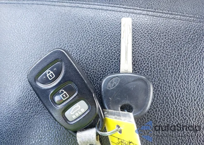 5NPEB4AC7DH625228: 41780679