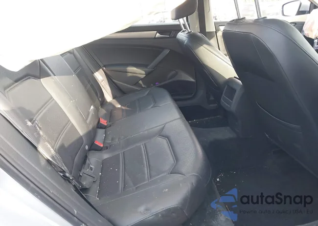 1VWAT7A37FC080463: 41780045