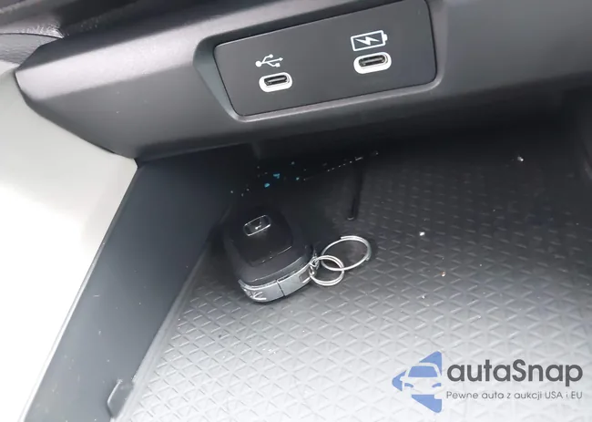 1HGCY1F43SA007027: 41780259