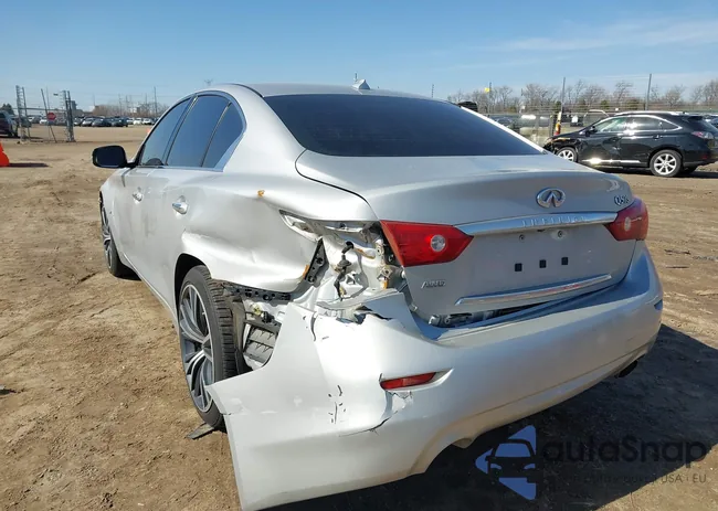 JN1BV7AR7FM405809: 41782277