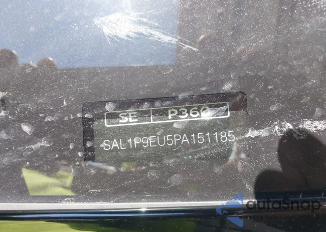 SAL1P9EU5PA151185: 41785772