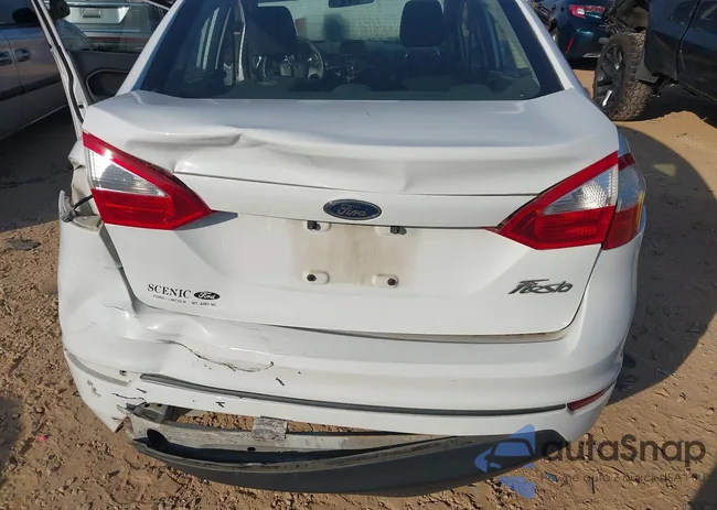 3FADP4AJ9GM179972: 41785915