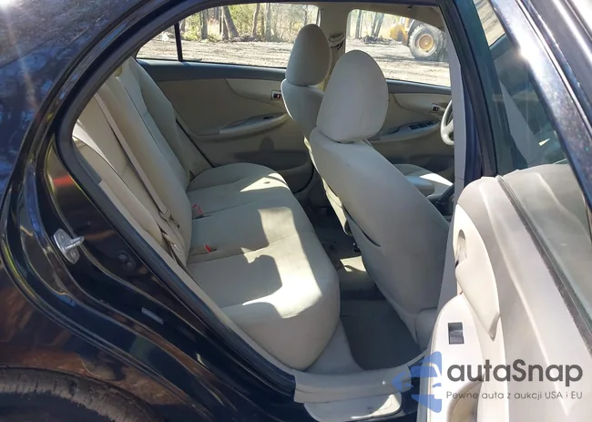 1NXBU4EE0AZ384134: 41785111