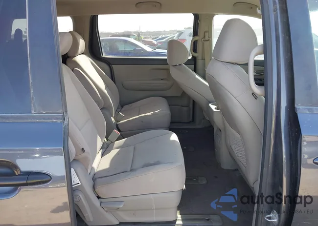 KNDMB5C1XF6040640: 41785189