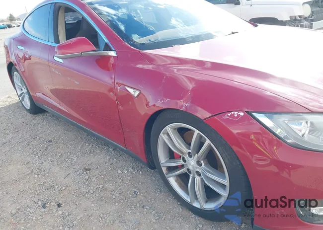 5YJSA1CP4DFP13611: 41786669