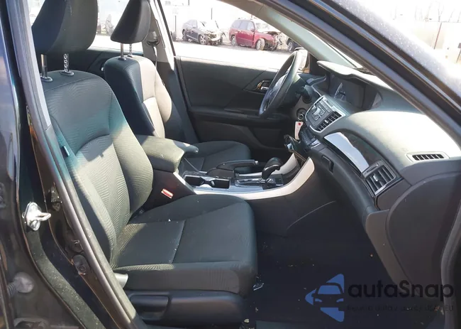 1HGCR2F37GA170099: 41787532