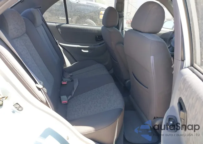 KMHCG45C55U614718: 41787587