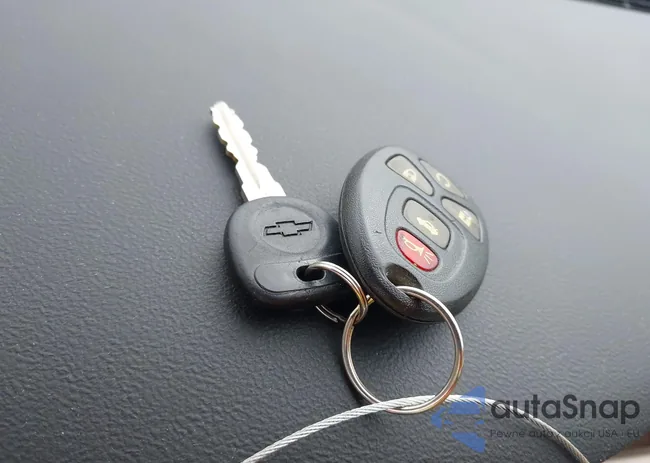 2G1WB5EK6B1277540: 41787666