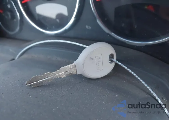 1J8GN28K78W226653: 41787260