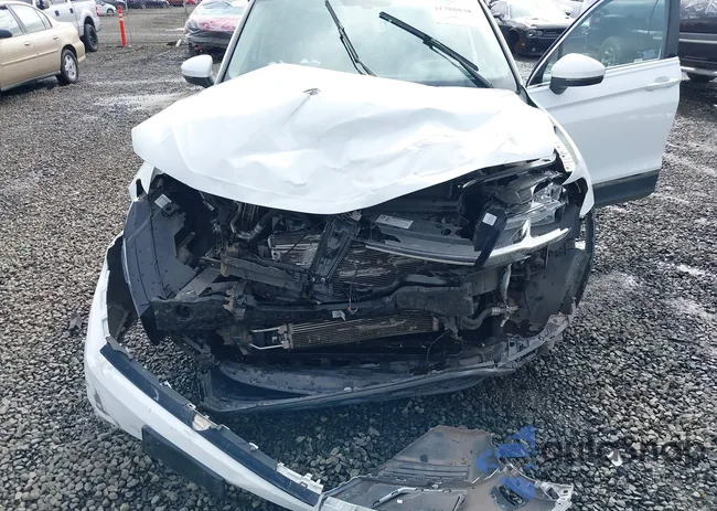 3VV2B7AX6LM015001: 41788834