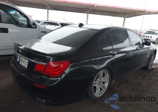 WBAKC8C5XBC431840: 41789528