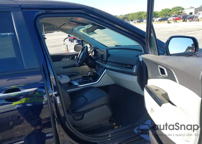 KNDNB4H33R6441640: 41789309