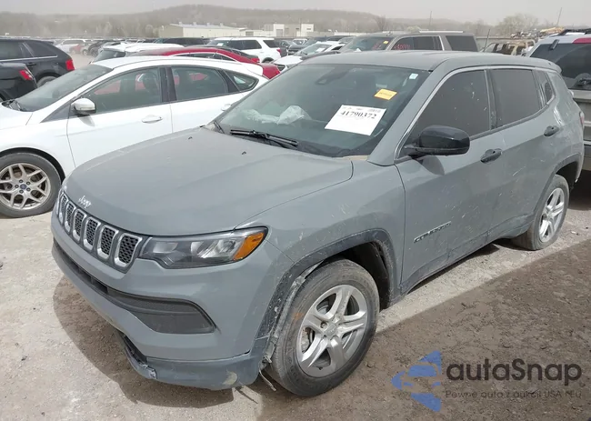 3C4NJDAN0PT572381: 41790372