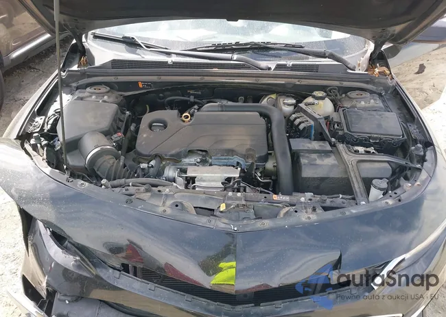 1G1ZB5ST6HF101664: 41790563