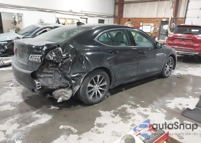 19UUB1F37FA023220: 41790106