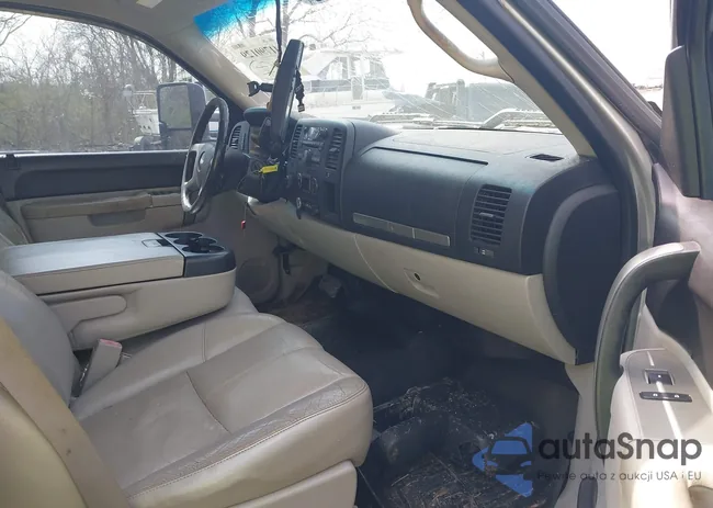 1GC1KXC86BF224074: 41790129