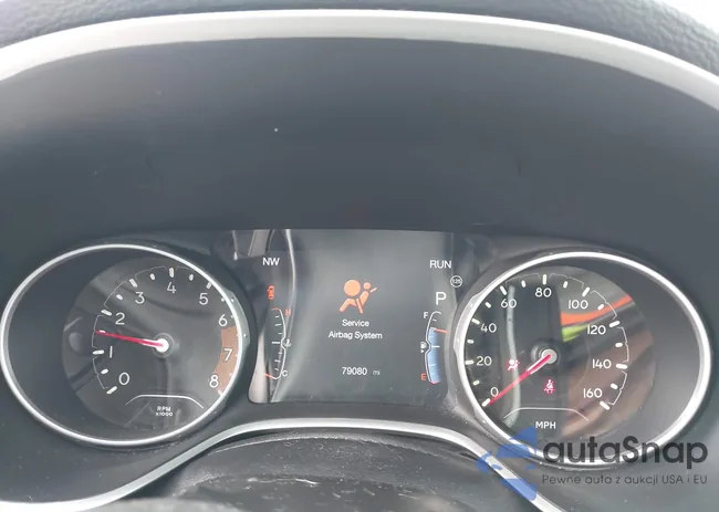 3C4NJDBB9JT436925: 41790199