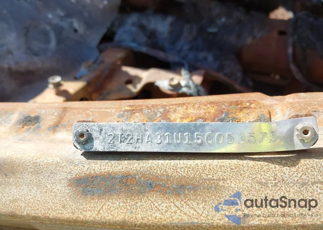 2T2HA31U45C053375: 41790340