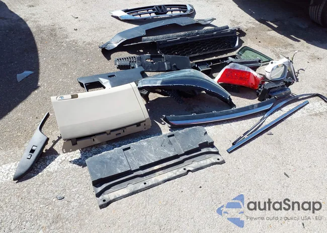 1HGCR3F80EA007258: 41791752