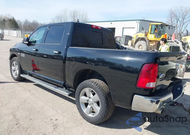 1C6RR7LT4ES420486: 41792591